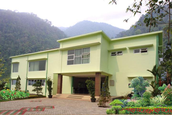 Hotel Graha Widjaja à Puncak Extérieur photo