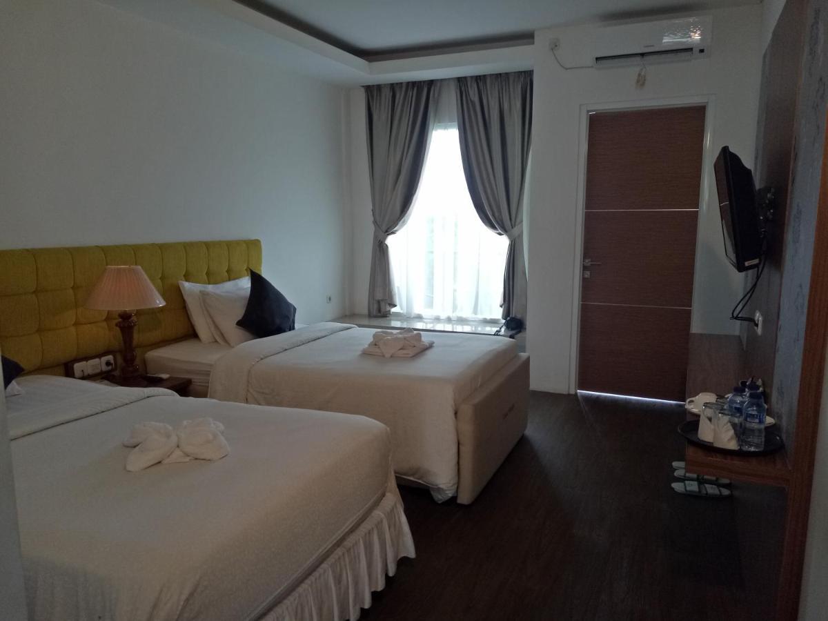Hotel Graha Widjaja à Puncak Extérieur photo